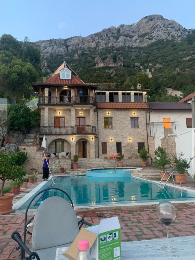 Villa Celaj “The Castle” Krujë Exterior foto